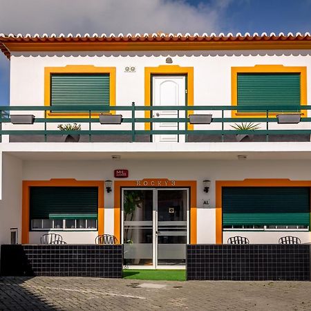 Rocky3 Hostel Angra do Heroísmo Екстериор снимка